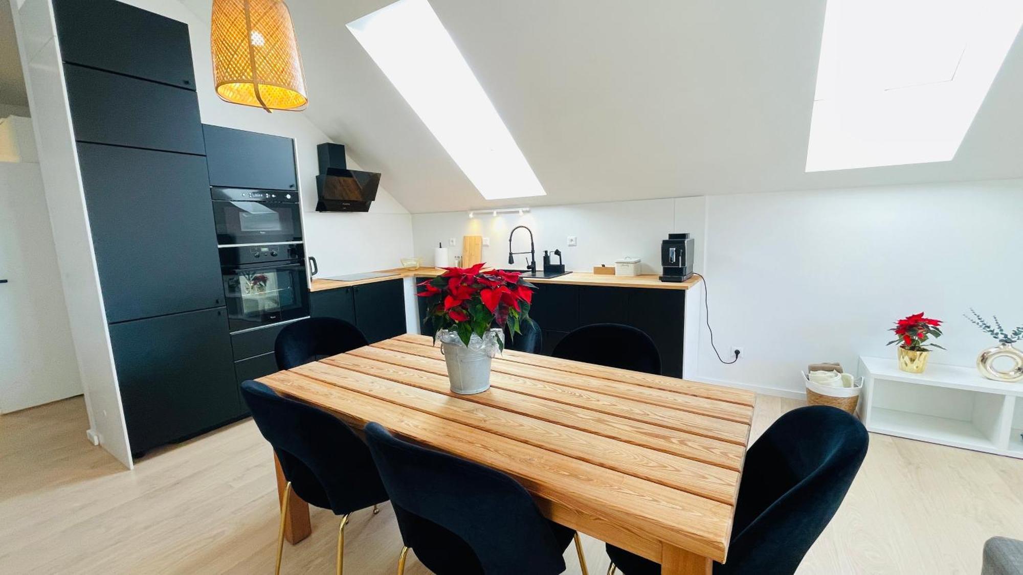 House Flow, 3 Room With Terrace, Free 2 Parking Pressburg Exterior foto
